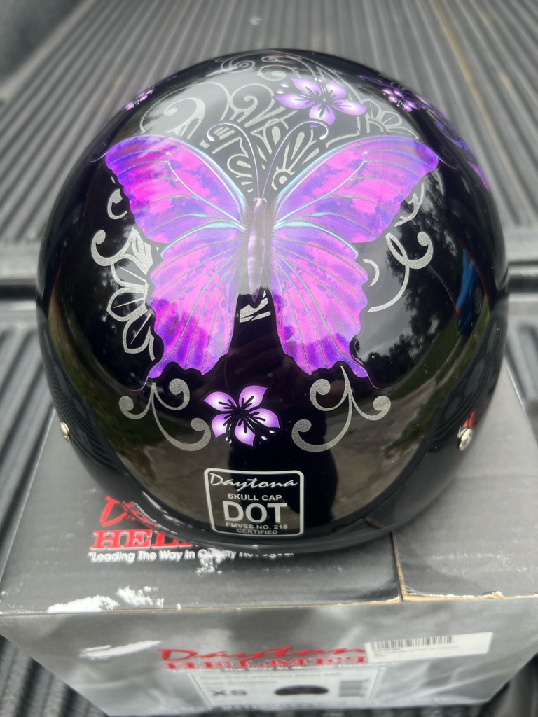 Womens Daytona Skull Cap Size Xs New
